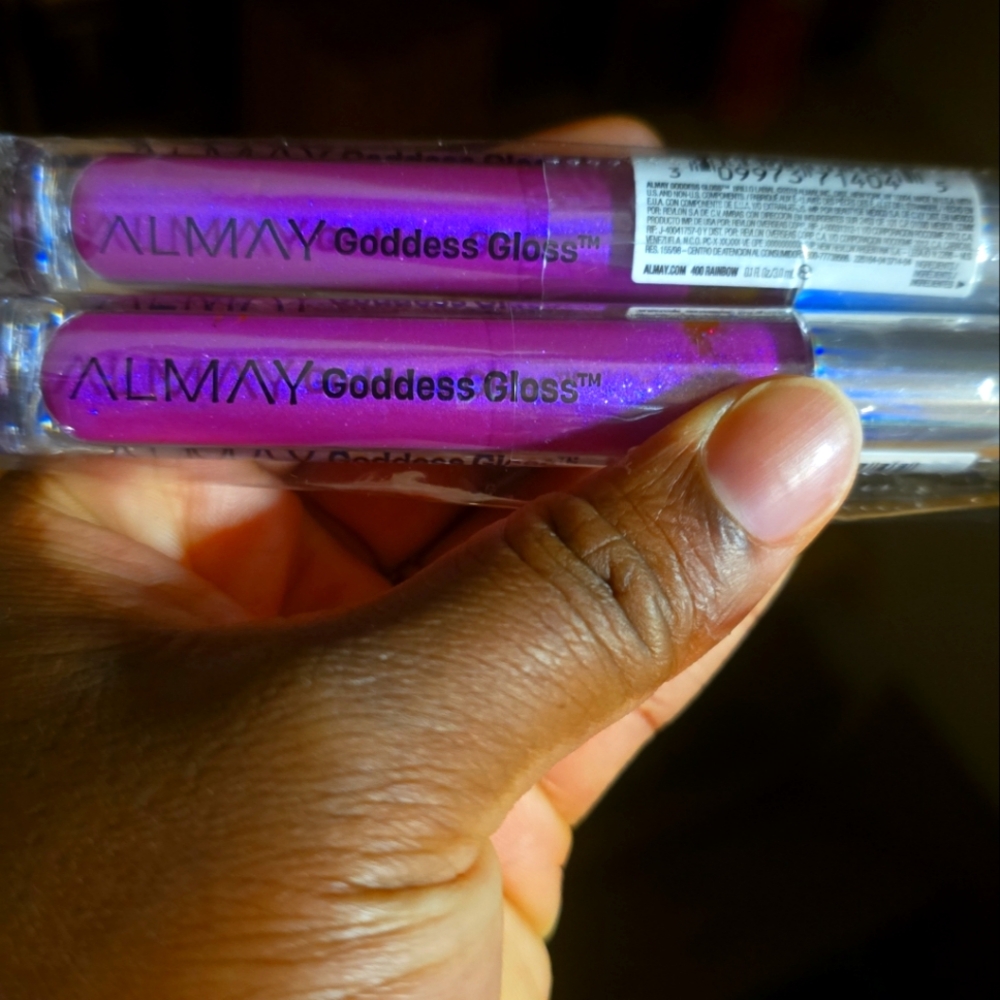 Metallic gloss